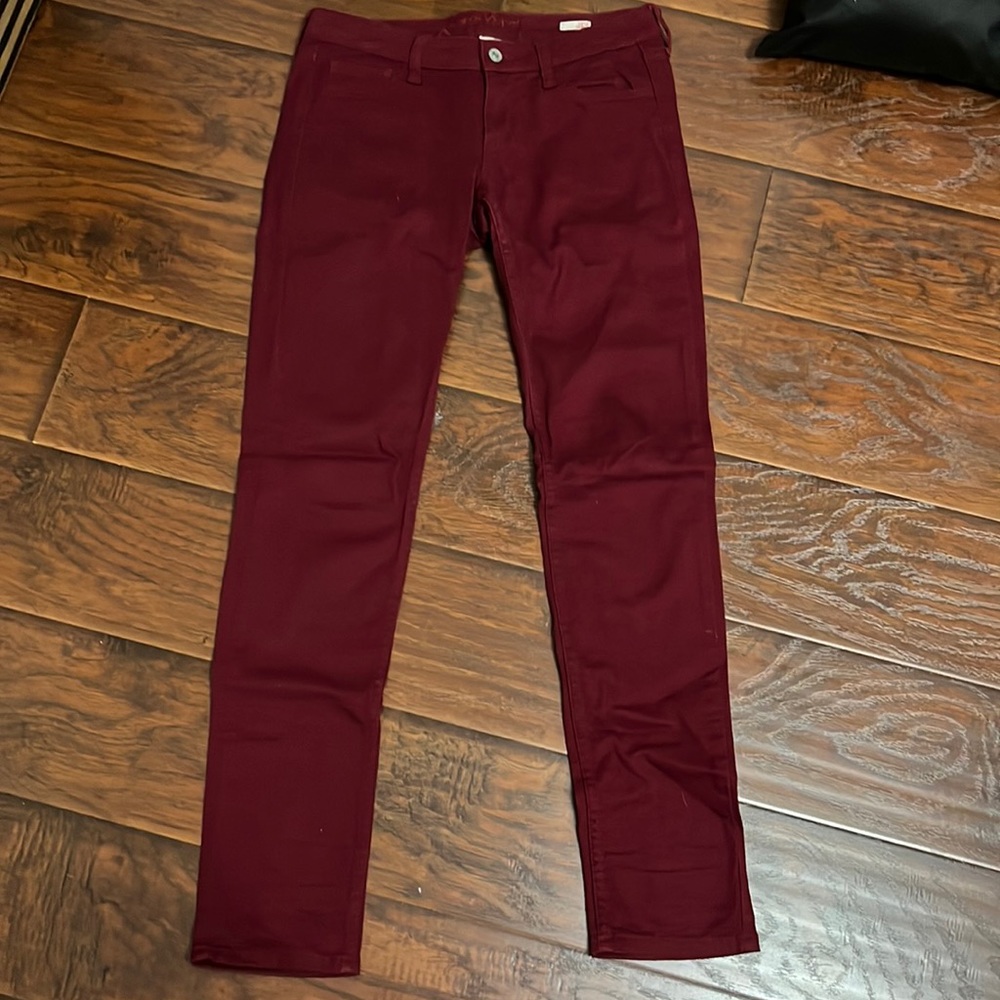 Arizona Jeans- maroon, size 5